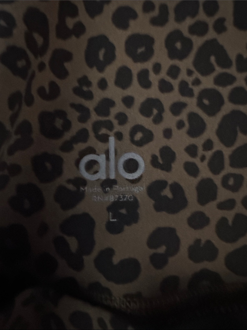 ALO Yoga High-Rise Leopard Print Leggings - Black/Brown - Picture 3 of 3